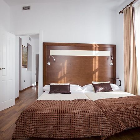 Apartamentos Casa De La Lonja Granada Bilik gambar