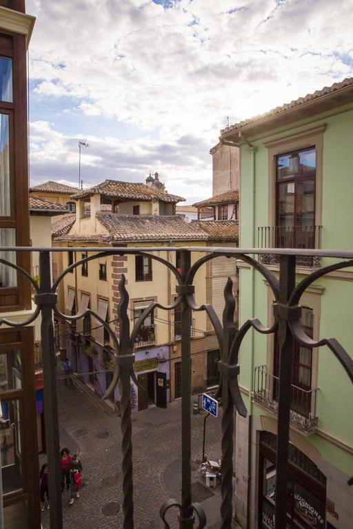 Apartamentos Casa De La Lonja Granada Luaran gambar