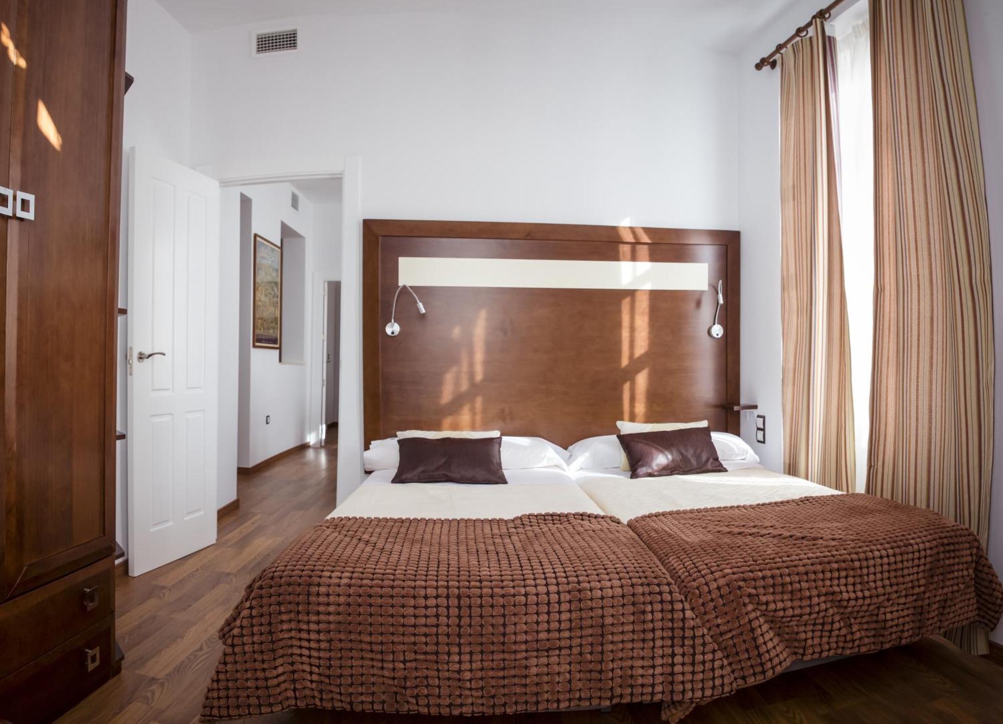Apartamentos Casa De La Lonja Granada Bilik gambar