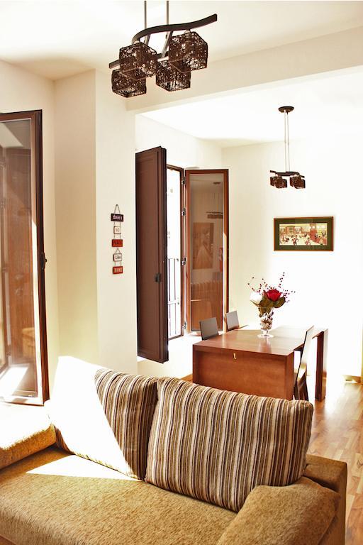 Apartamentos Casa De La Lonja Granada Luaran gambar