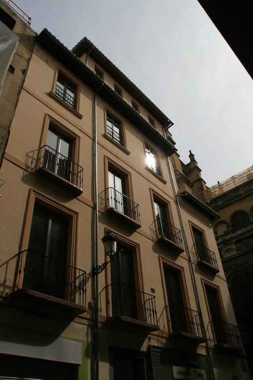 Apartamentos Casa De La Lonja Granada Luaran gambar