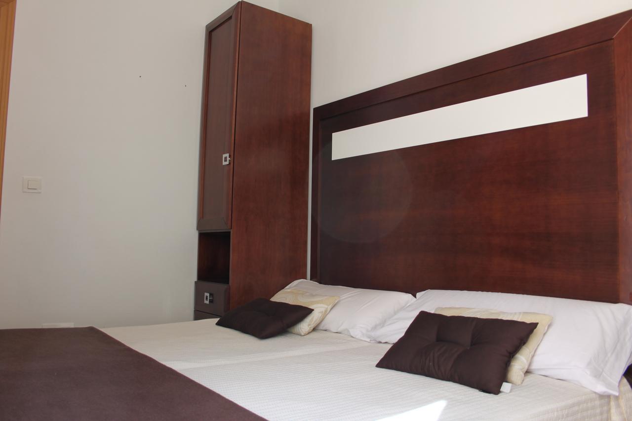 Apartamentos Casa De La Lonja Granada Luaran gambar
