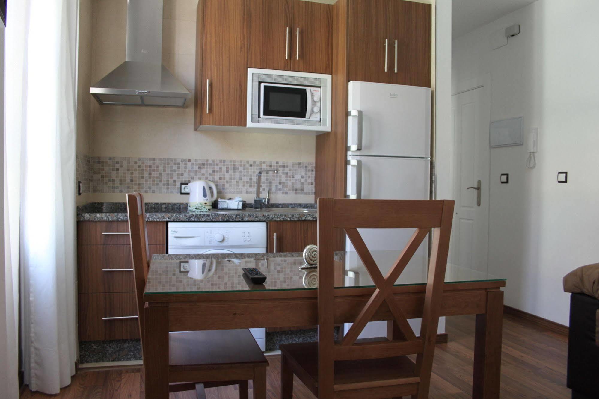 Apartamentos Casa De La Lonja Granada Luaran gambar