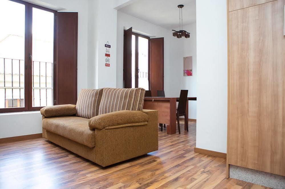Apartamentos Casa De La Lonja Granada Luaran gambar