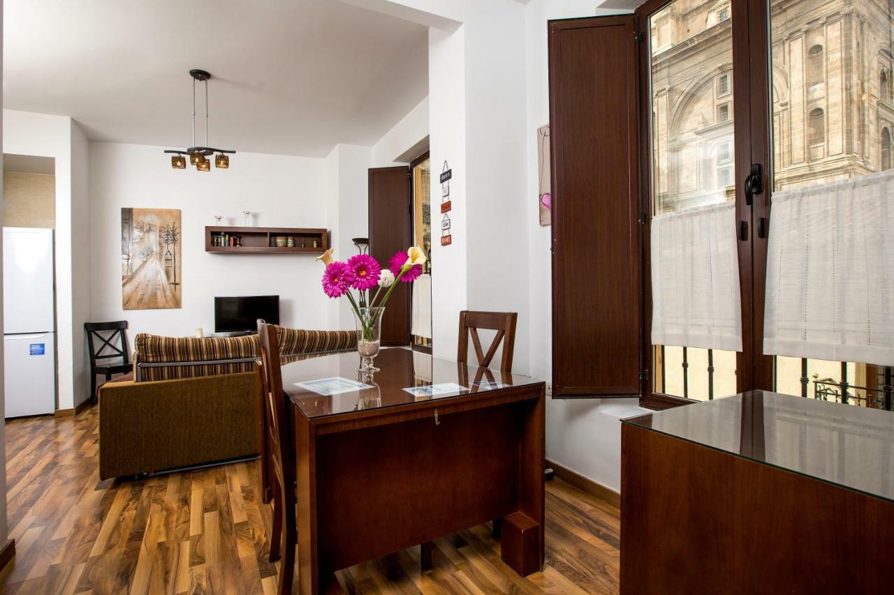 Apartamentos Casa De La Lonja Granada Luaran gambar