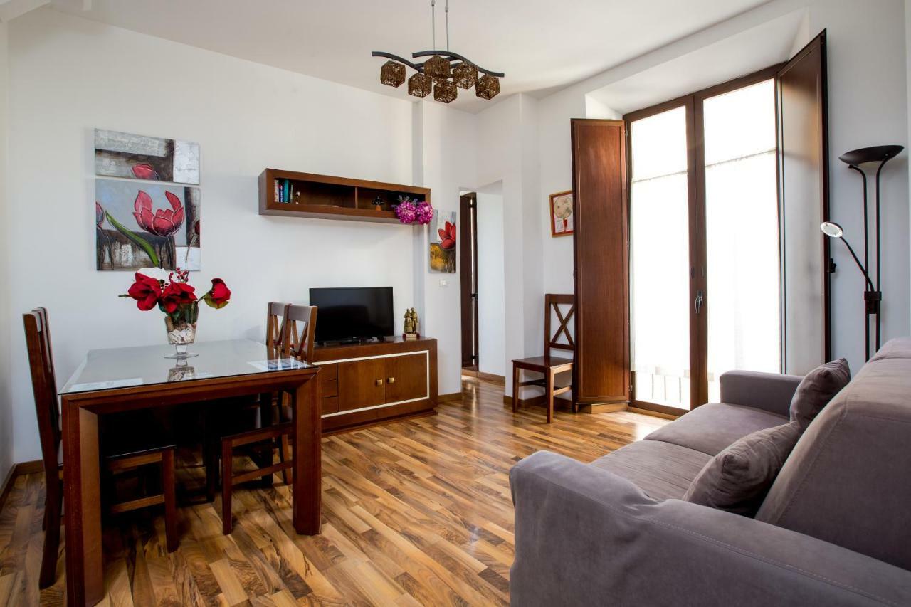 Apartamentos Casa De La Lonja Granada Luaran gambar